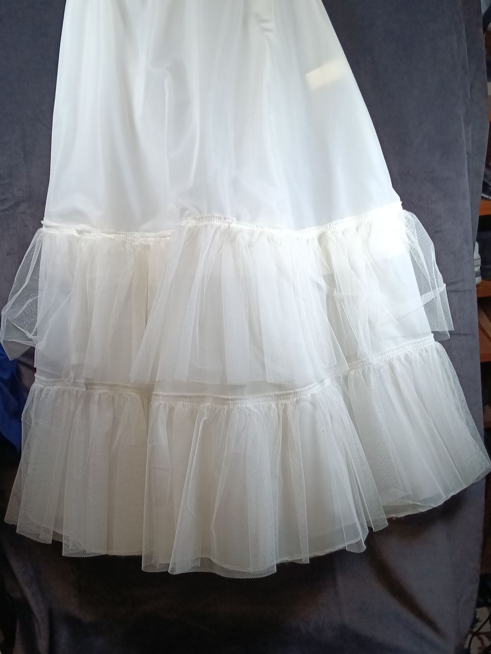 Crinoline Adjustable Size Classic White Tiered Petticoat Tulle Slip - Picture 5 of 7